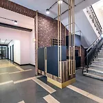 Vola Hostel Varsó