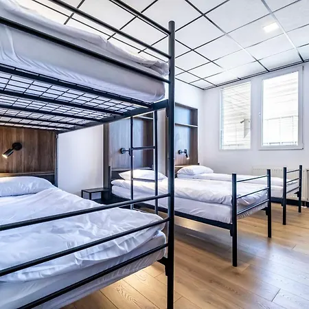 Hostel Vola *