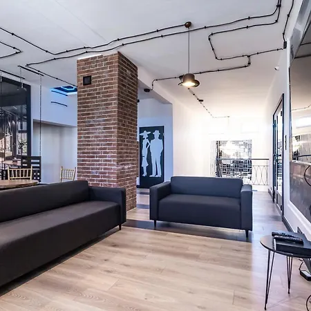 Vola Hostel Warsaw