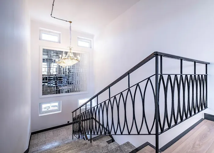 بيت شباب Vola وارسو