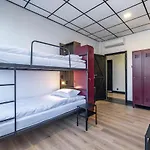 Hostel Vola *
