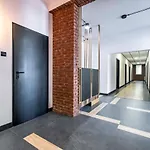 Vola Hostel *